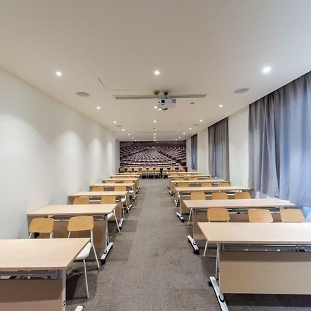 Ibis Wuxi Hi Tech Hotel ภายนอก รูปภาพ