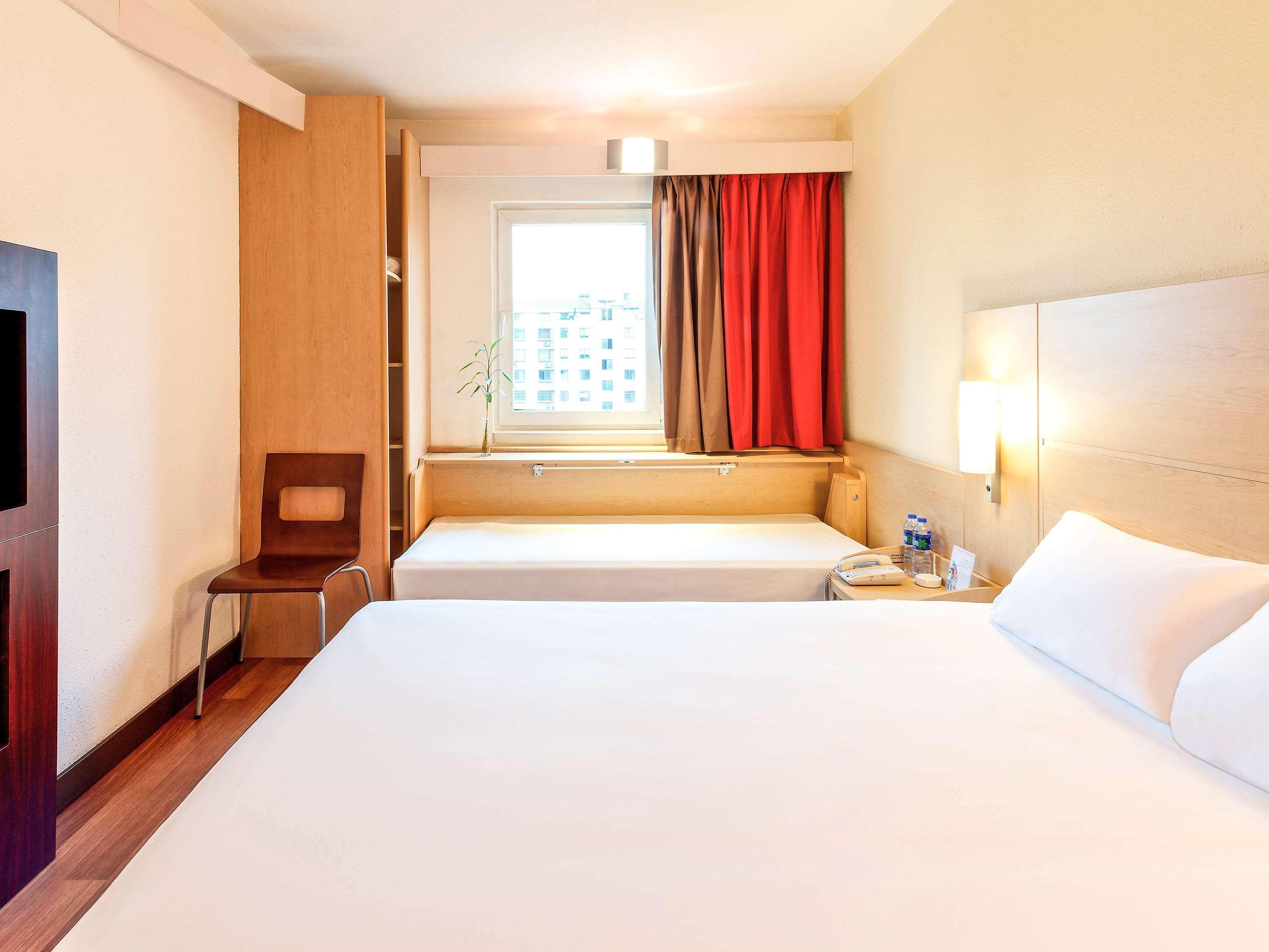 Ibis Wuxi Hi Tech Hotel ภายนอก รูปภาพ