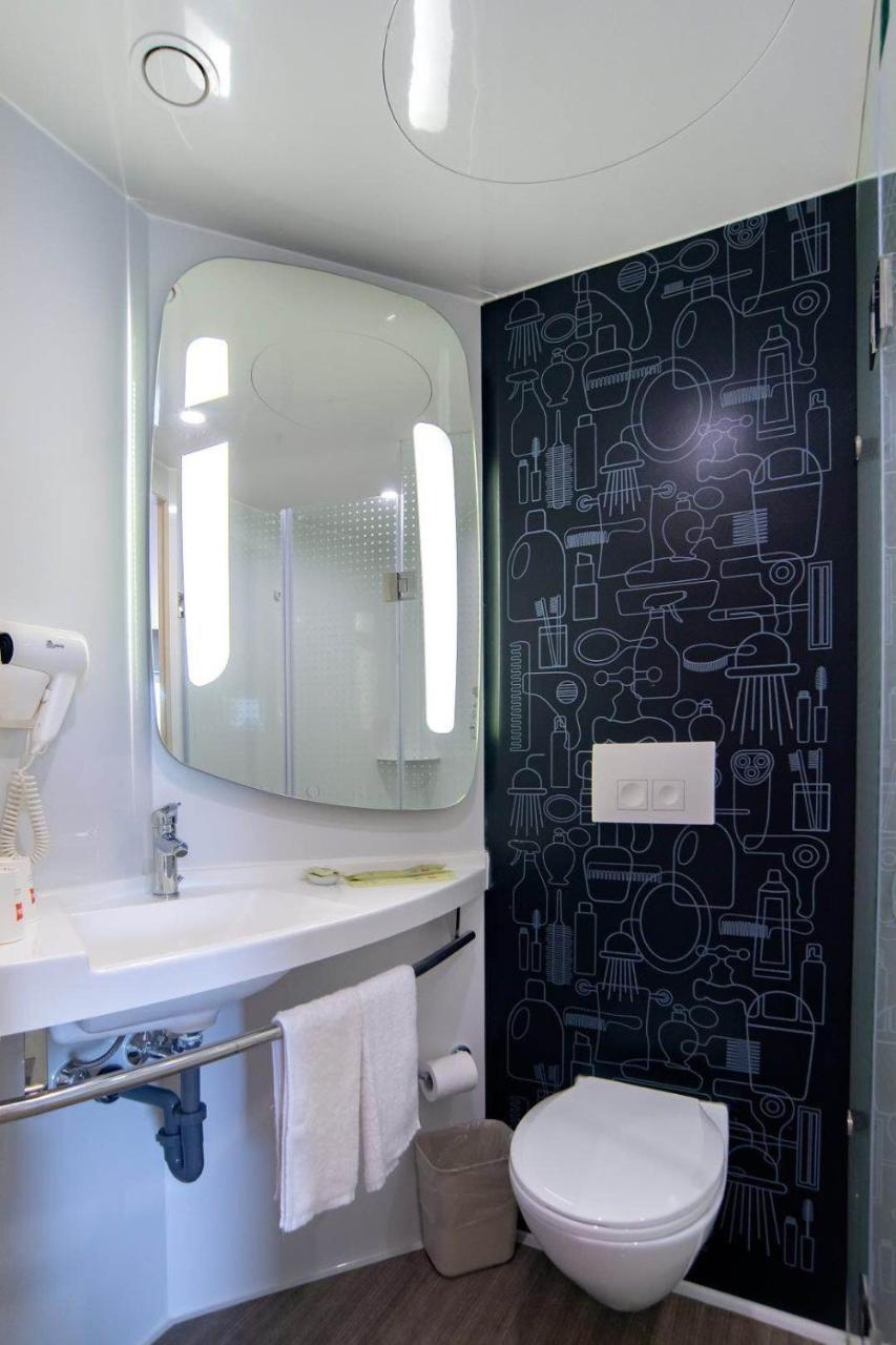 Ibis Wuxi Hi Tech Hotel ภายนอก รูปภาพ